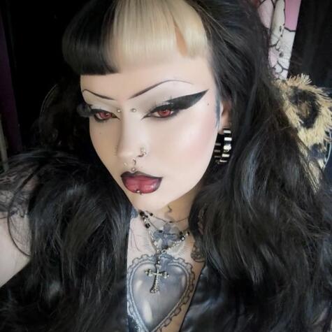 MissRoxxy_ avatar