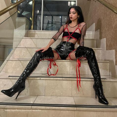 Mistress Niko avatar