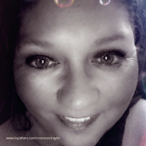 MStressStraylie avatar