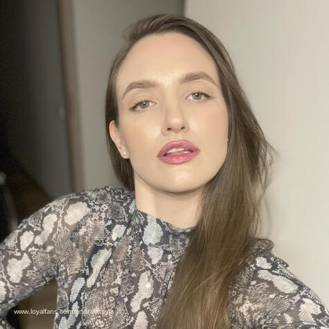 AndreaFreyja avatar