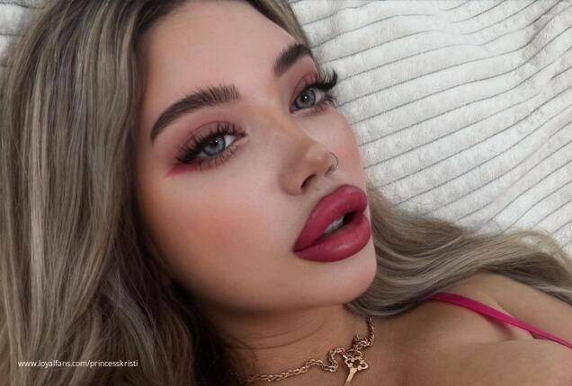 Look Into My Eyes/H y p n o s i s - Princess KRISTI Official Profile | www.Loyalfans.com