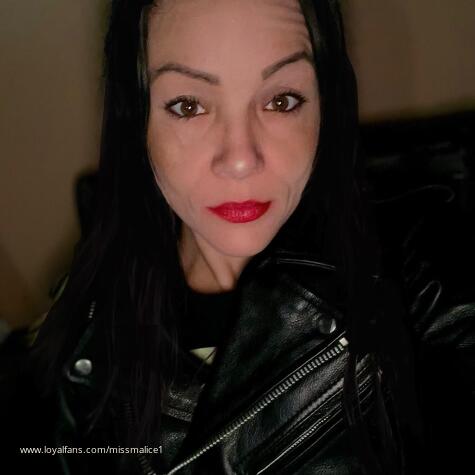 Miss MaliceXO avatar