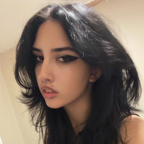 VivianRowe avatar
