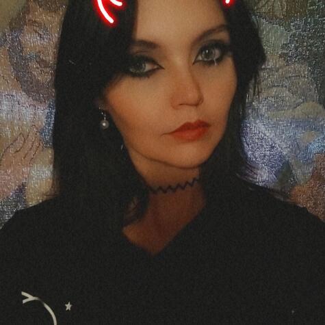Mistress R4ven avatar
