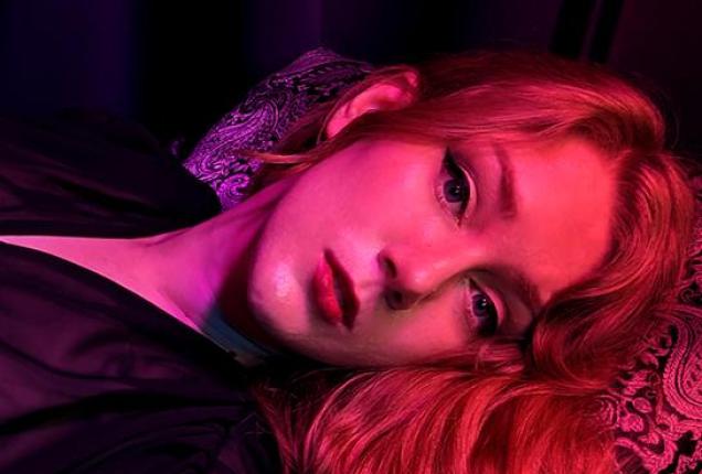 Toe Curling Foot Worship - Bellatrix Bandit Official Profile | www