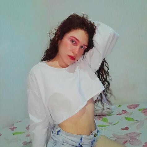 Natashaa01 avatar