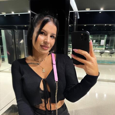 SophiaSia avatar