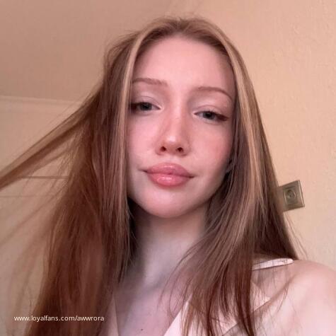 awwrora avatar