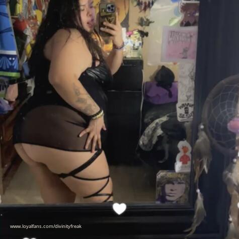 DivinityFreak avatar