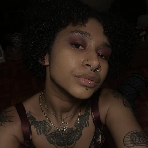 Miss B Lovette avatar