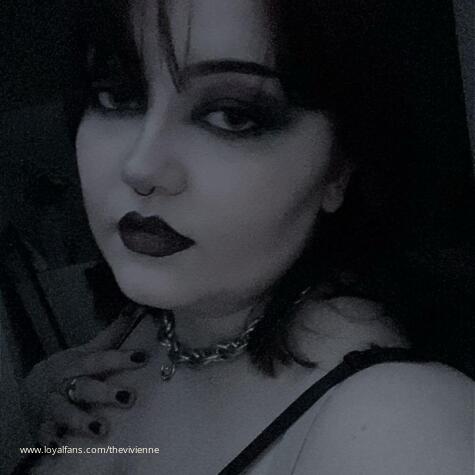 TheVivienne avatar