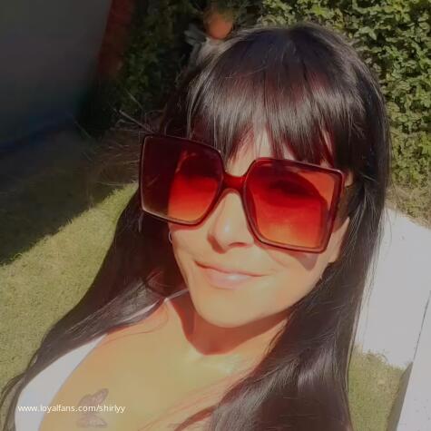 Shirlyy avatar