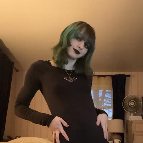 gothicgirl54 avatar