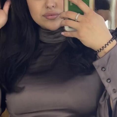 Dirty Farida avatar