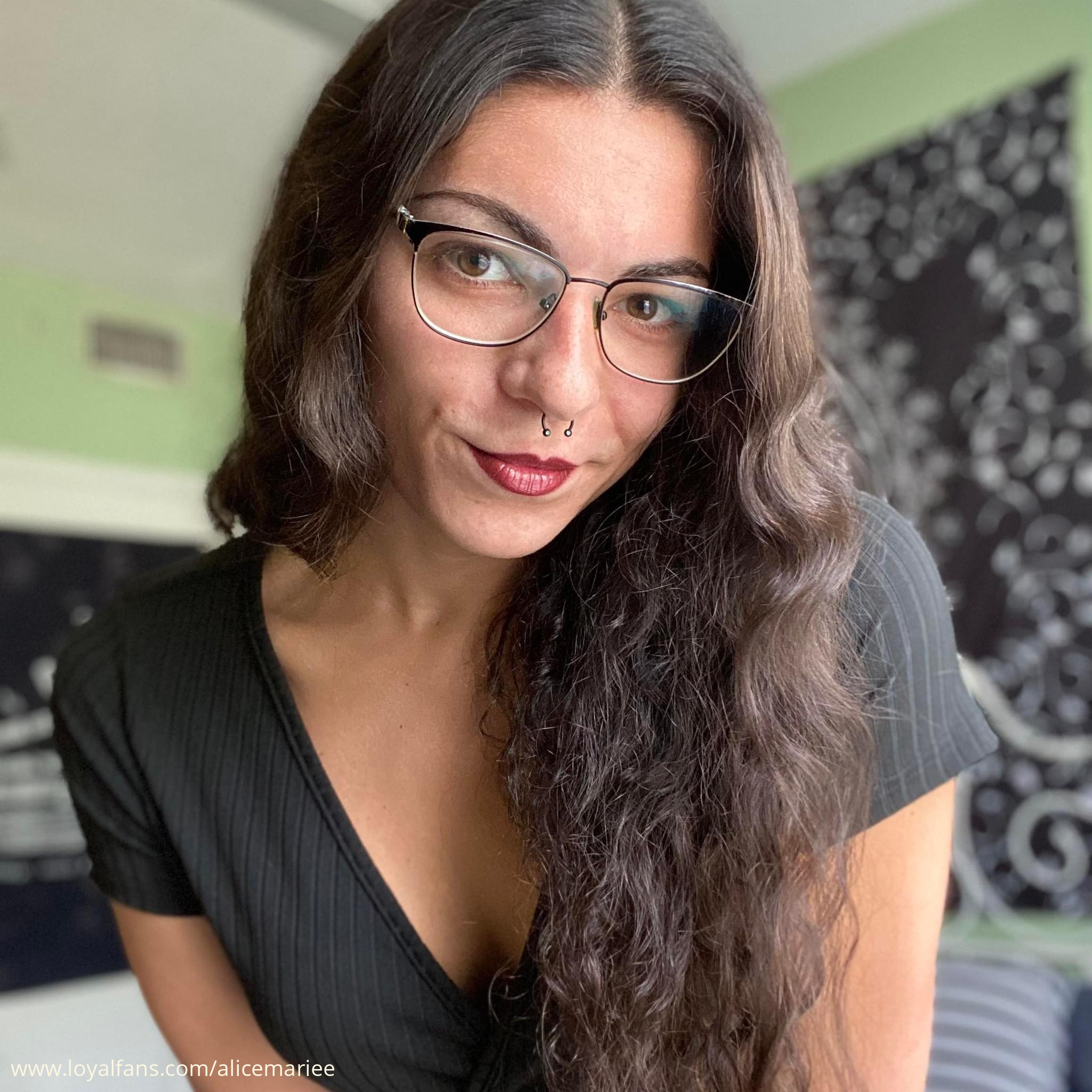 Sarah.Mariee Onlyfans: The Impact On Social Media - goosehh