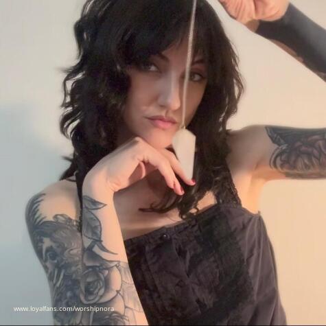 Goddess Nora Vex  avatar