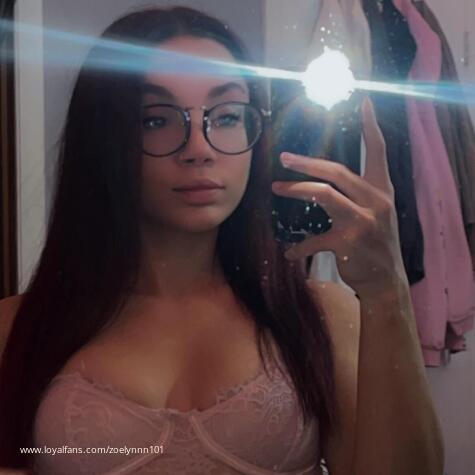 Zoelynnn101 avatar