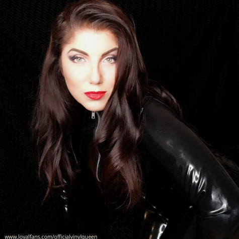 Official Vinyl Queen avatar