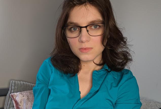 Jeans Ass Worship and Ass Sniffing - EveYourApple Official Profile