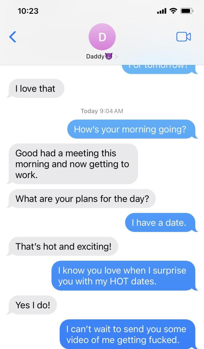 A day in the life of a hotwife!! 🫦 - Karissa Koxx NO PPV VIP Official Photos LoyalFans