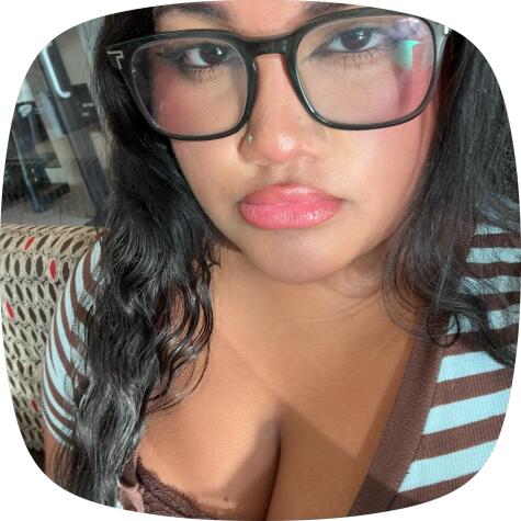 PinkAlienn avatar