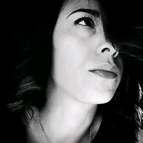 Loly22 avatar