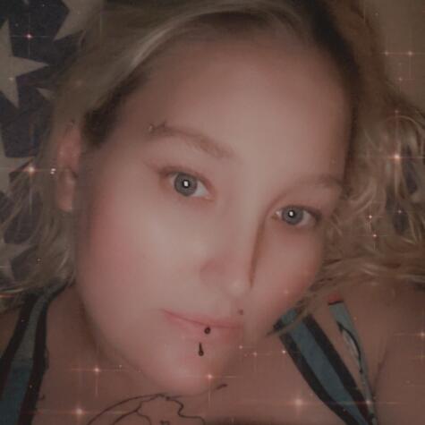 BlueEyedDiva83 avatar