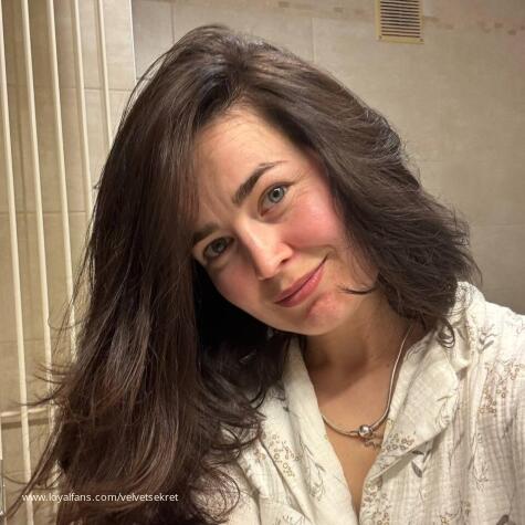 Velvet Sekret avatar