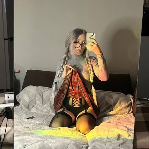 GreedyBella avatar