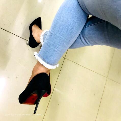 You are Addicted to Feet avatar