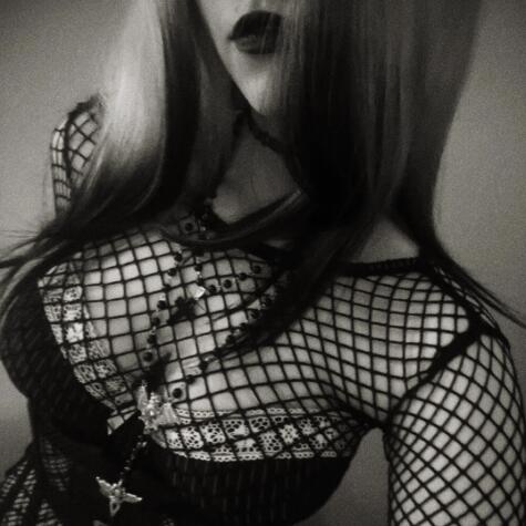 Countess Umbra Rayne avatar