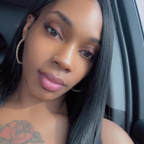 Spoil Me Goddess_ avatar