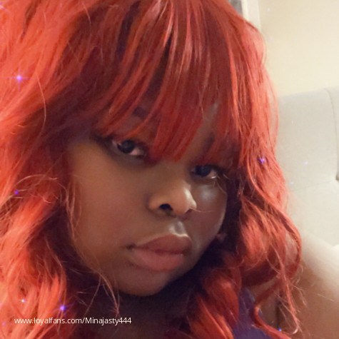 MistressMinaj avatar