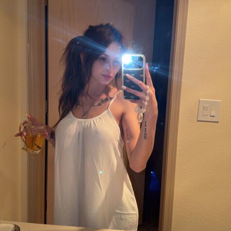 sweetdoll97 avatar