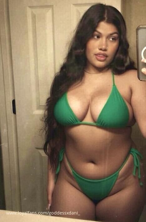 DaniTheLatina avatar