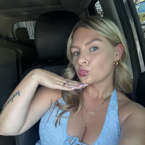 curvygirlkendal avatar