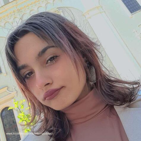 LootLustGoddess avatar