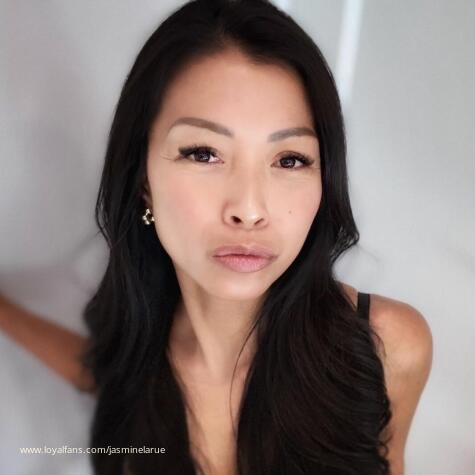 MrsLarueLuxe avatar