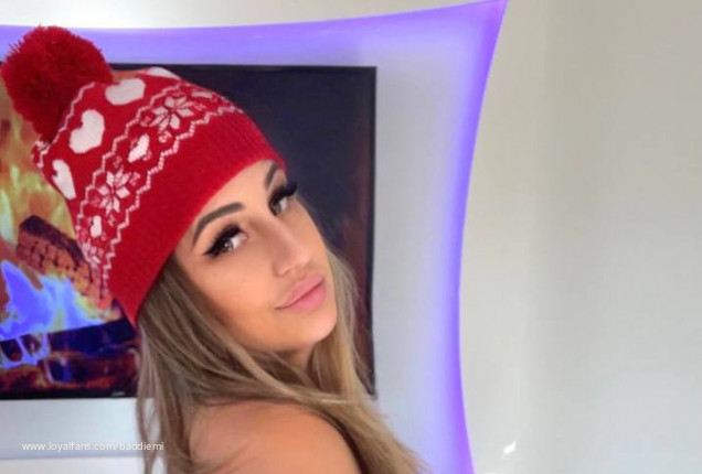 Can I ride on your sleigh - Call Of Booty Official Photos www.Loyalfans