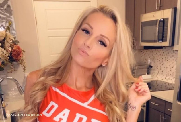 📣 Cheerleader Fantasy 📣 - Callie Skye Official Profile www.Loyalfans