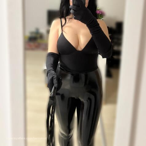 LiannaLust avatar