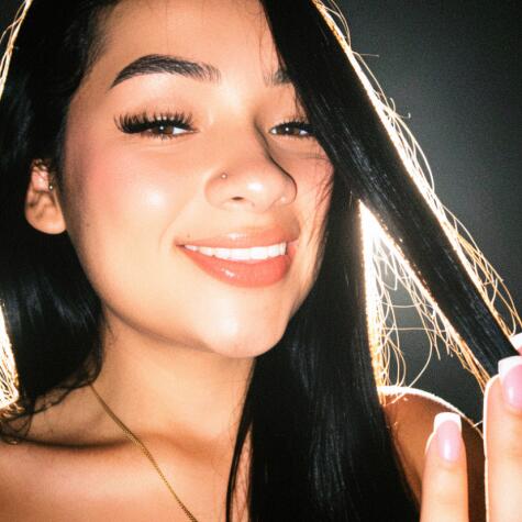 Zoe Vons avatar