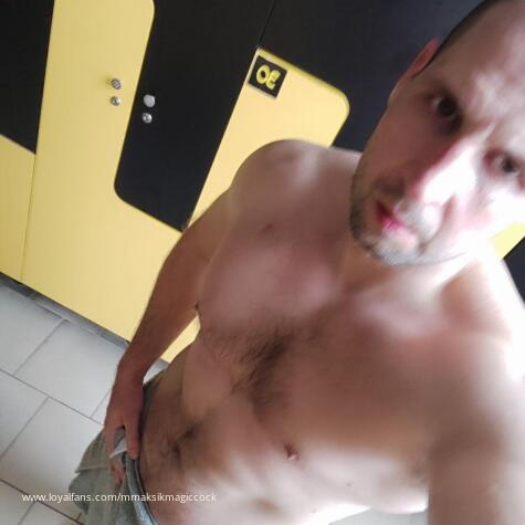MaxMagicCock avatar
