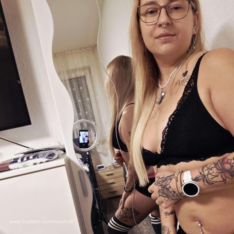 SexyMelli avatar