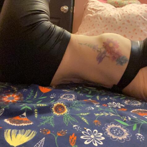 BarefootBunnyDDs avatar