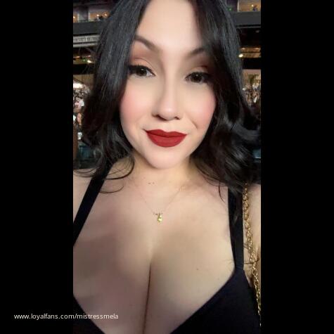 MistressMela avatar