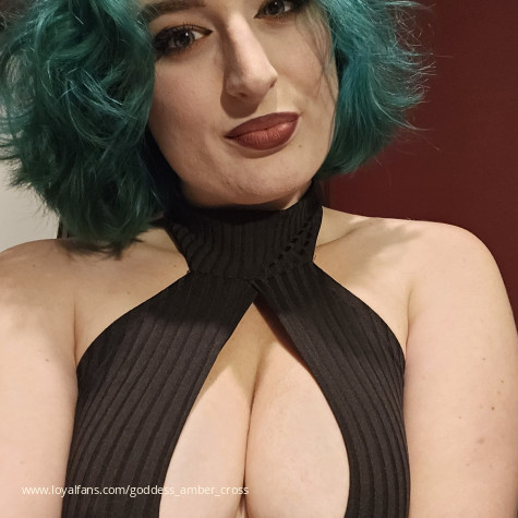 LuxxDesire avatar