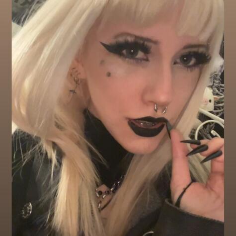 BlondeRaven avatar