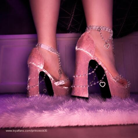 Princessk35 avatar