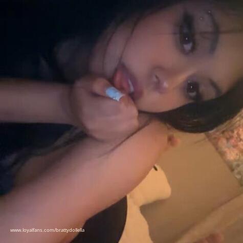 Bratty Ellaaa avatar